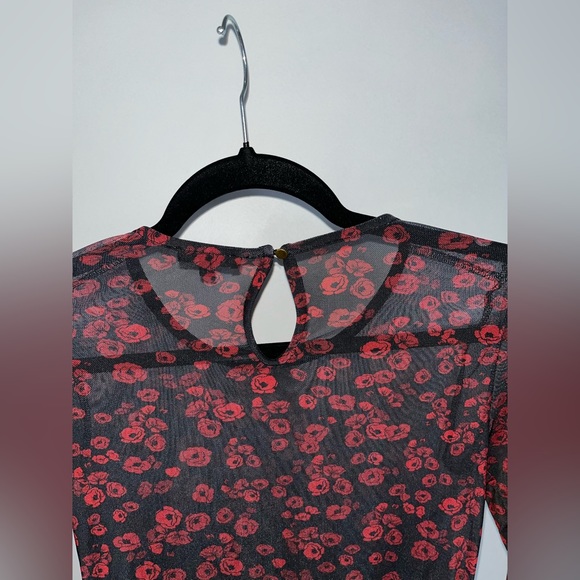 Dynamite Sheer mesh floral long sleeve top - Picture 4 of 5